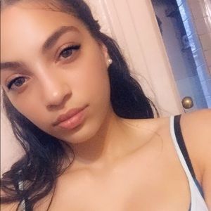 Meet your Posher, Destiny